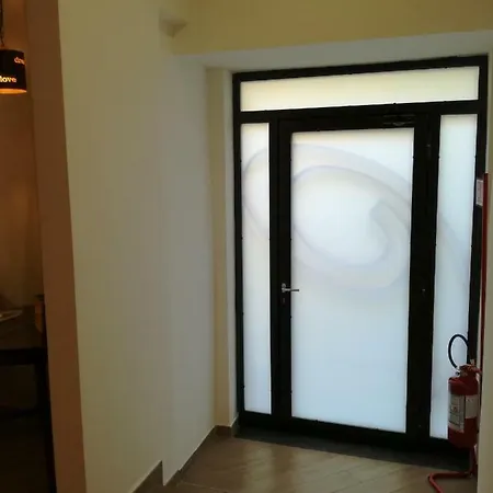 Spira Mirabilis בית הארחה 3*