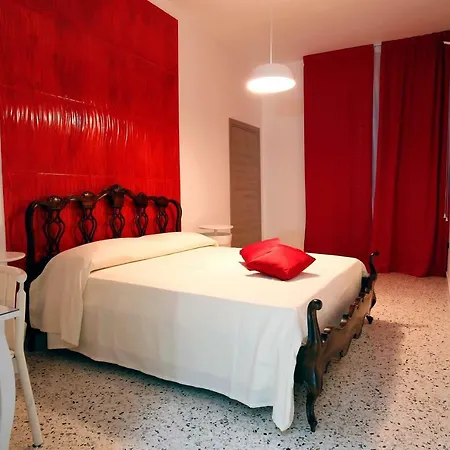 Spira Mirabilis 3* Naples
